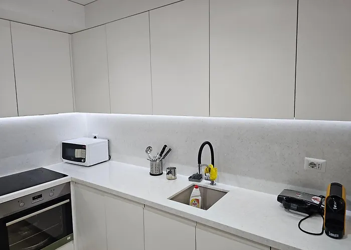 Center - Cozy And Comfort *